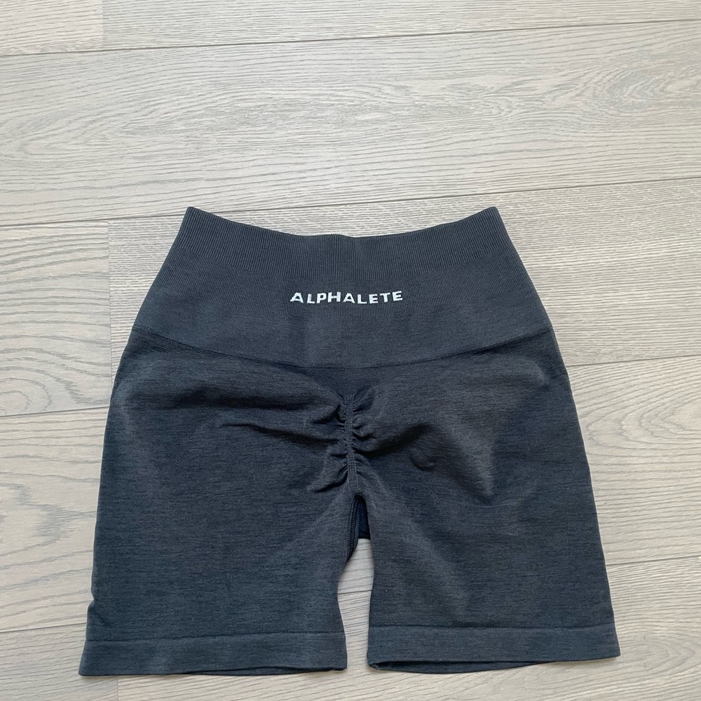 - BRAND NEW ALPHALETE AMPLIFY